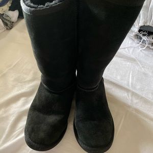 Uggs Black Size 8